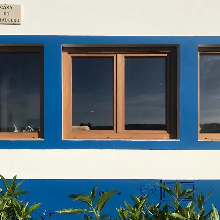 別荘 Casa Do Miradouro カラパテイラ